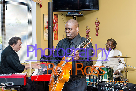 Mayhue & Friends-03