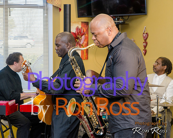 Mayhue & Friends-29