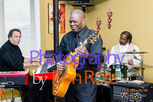 Mayhue & Friends-04