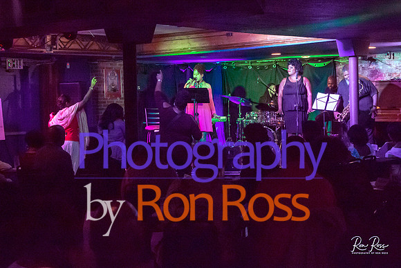 Angelique@MoreheadTavern_092