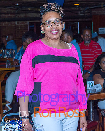 Angelique@MoreheadTavern_063