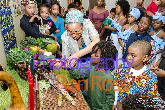 Kwanzaa_Ujima-2013_036