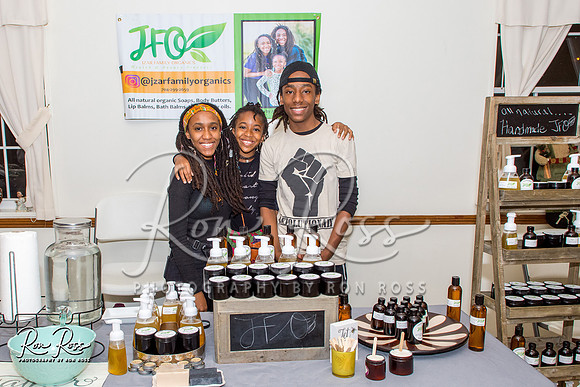 Umoja 2019--04