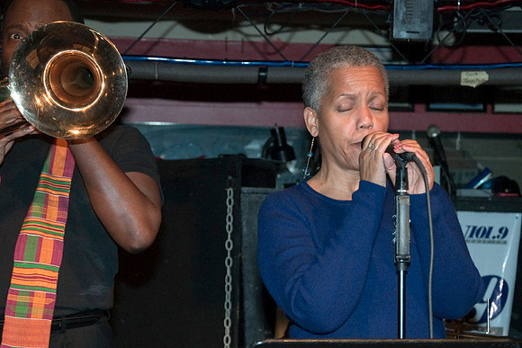 Toni Tupponce, Featured Vocalist
