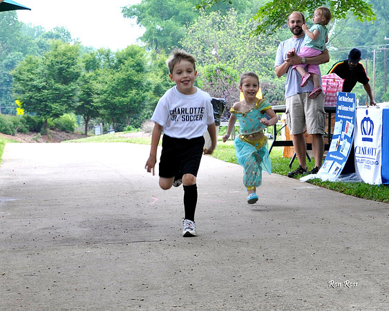 Wesley Heights Arbor Day Festival