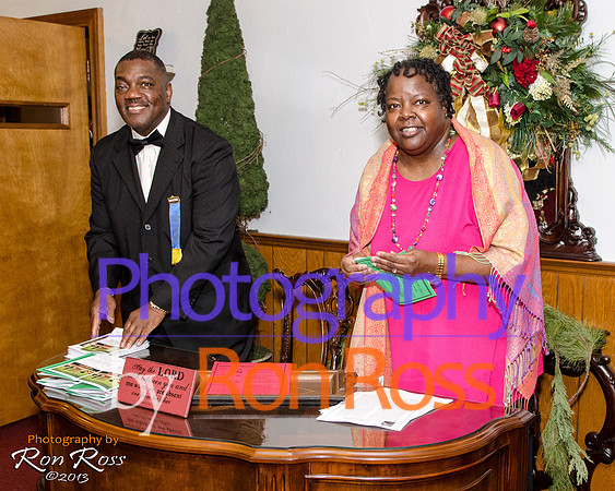 Kwanzaa_Umoja-2013_01