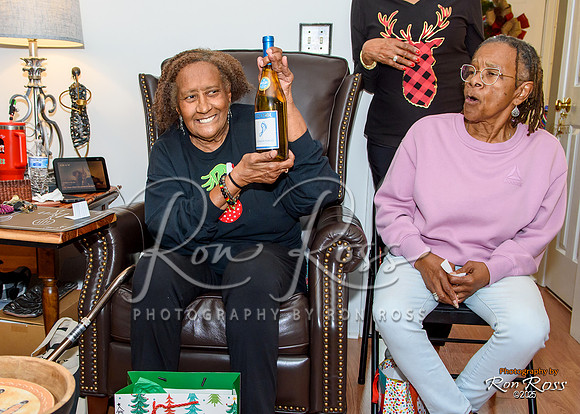 FamilyChristmas2025_027