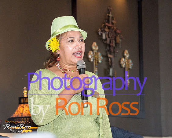 Mrs Hart-100thB'day_095