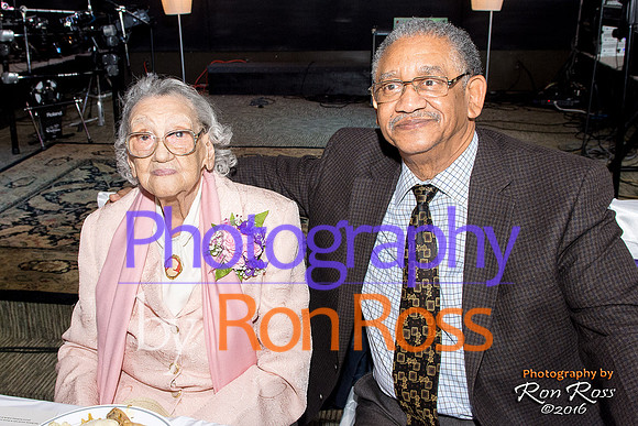 Mrs Hart-100thB'day_046