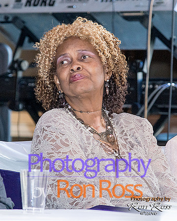 Mrs Hart-100thB'day_094