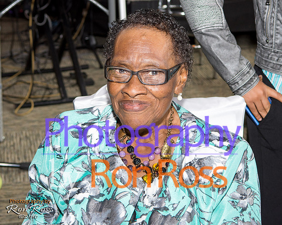 Mrs Hart-100thB'day_086