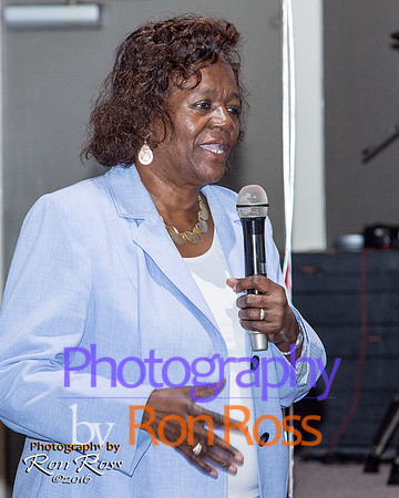 Mrs Hart-100thB'day_098