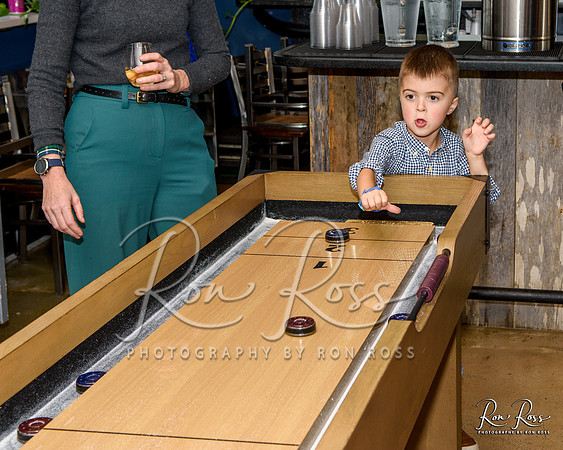 WesleyHgtsHolidayParty2023--024