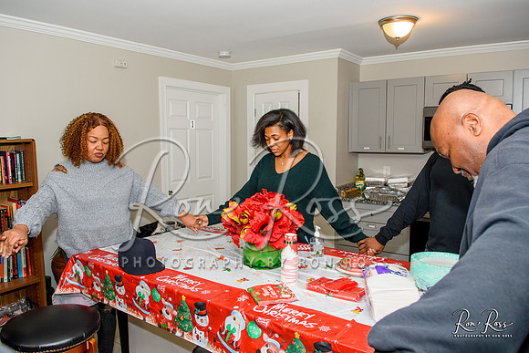 ACH_Holiday Drop In2023--026