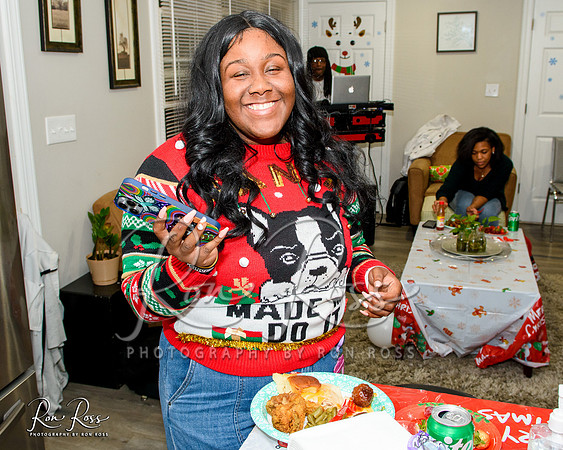 ACH_Holiday Drop In2023--036