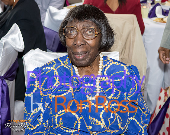 Mrs Hart-100thB'day_082