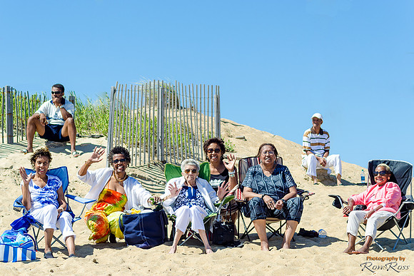 Moms-90th_041