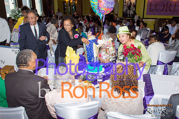 Mrs Hart-100thB'day_102