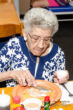 Moms-90th_013