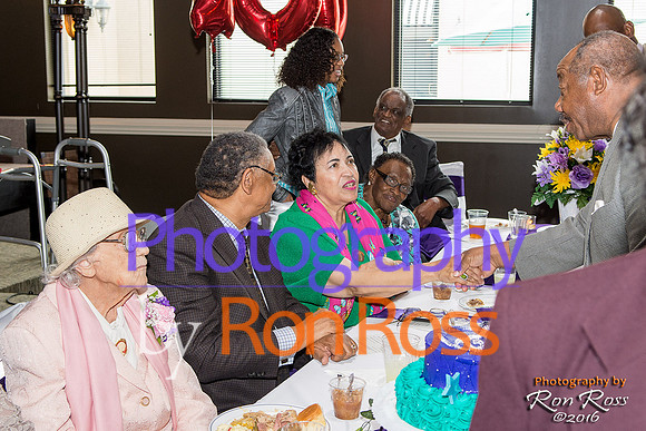 Mrs Hart-100thB'day_084